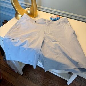 Colombia Performance Fishing Gear Gray Flat Shorts Size 34 w/8 inch inseam SPF50